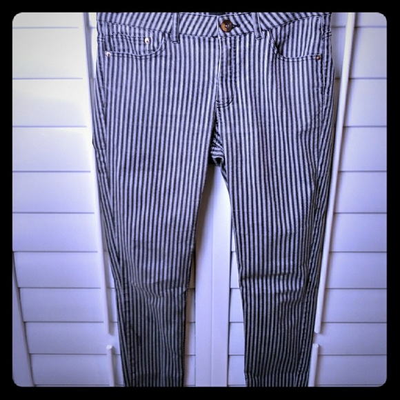 H&M B\ W Jeans - Picture 1 of 3